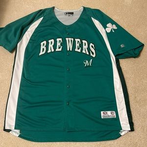 Vintage True Fan Milwaukee Brewers green shamrock jersey size 50-52